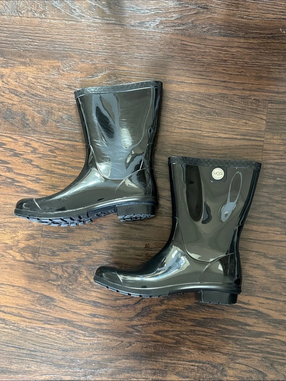 UGG Black Gloss Rain Boots